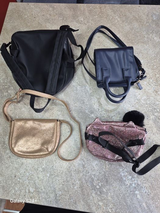 Geanta Ghiozdan Borseta