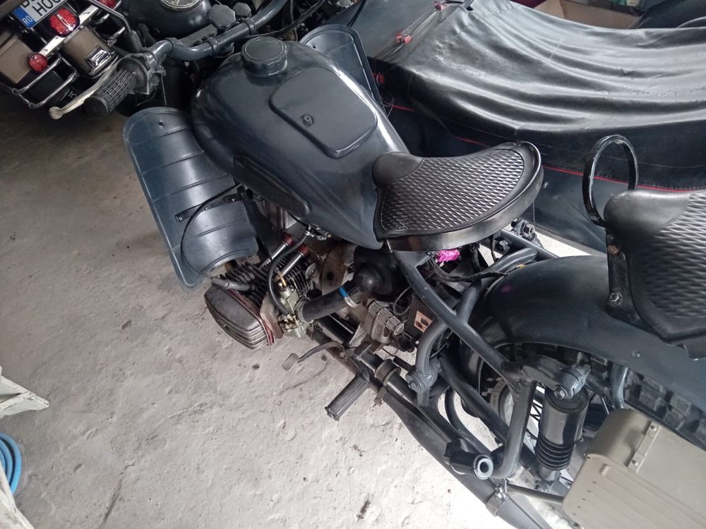 Vand moto Dnepr, reconditionat total