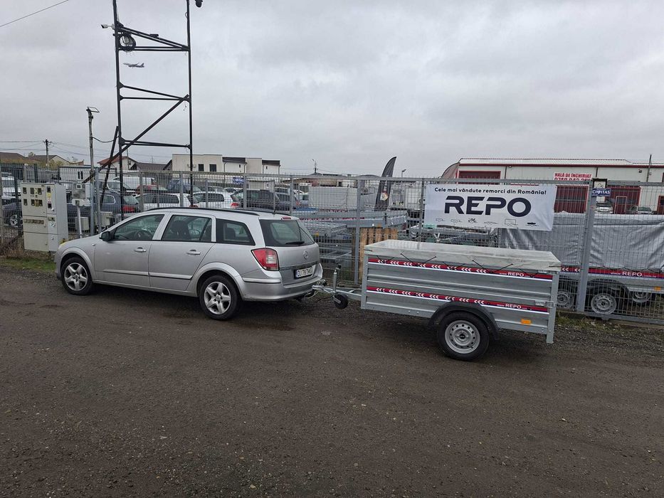 Remorca 750 kg,205X115X68,obloane duble si prelata, carte RAR