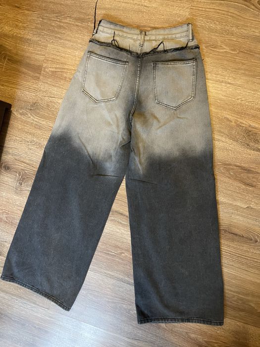 Blugi largi. Dama.        B