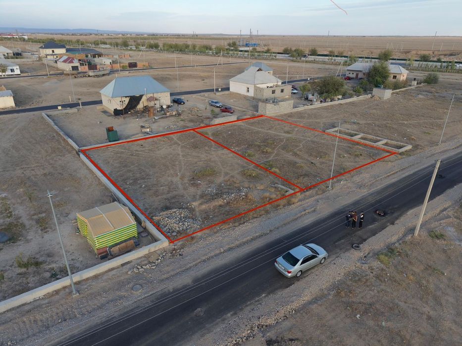 6 соттықтан 2 жер сатылады