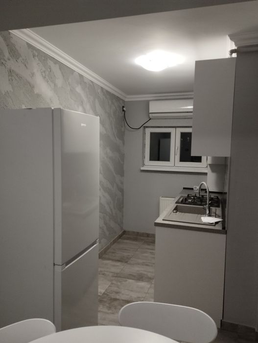 Dau in chirie apartament 2 camere decomandat ultracentral