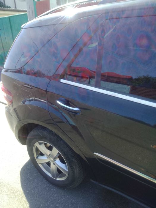 Vând Mercedes ml 320