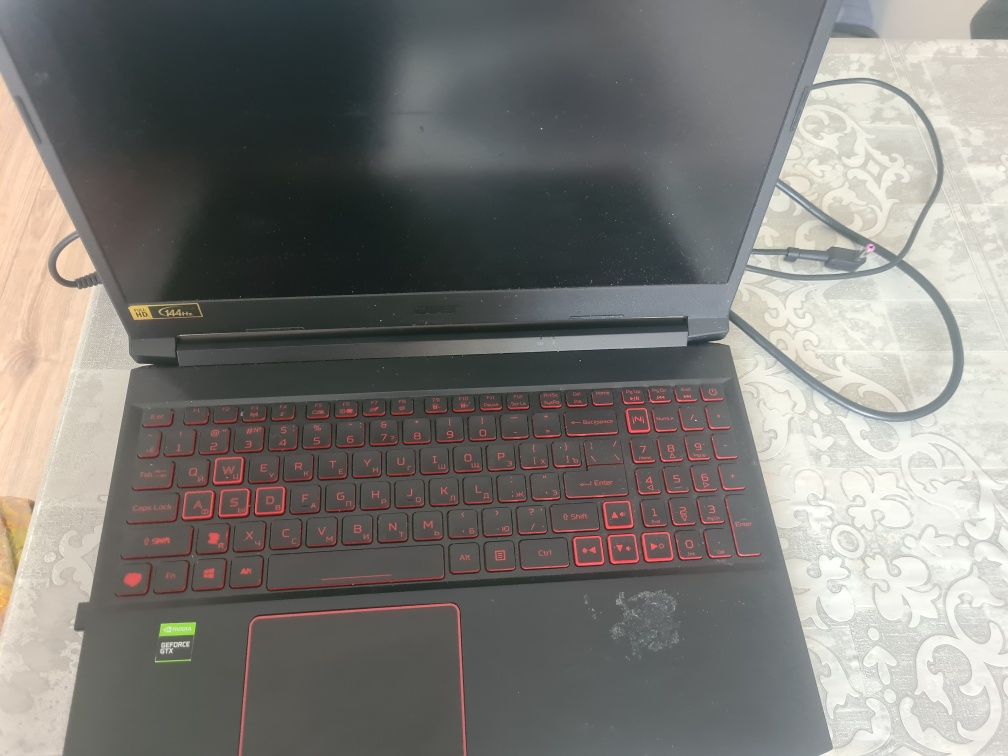 Продам Acer Nitro 5 144 Hz