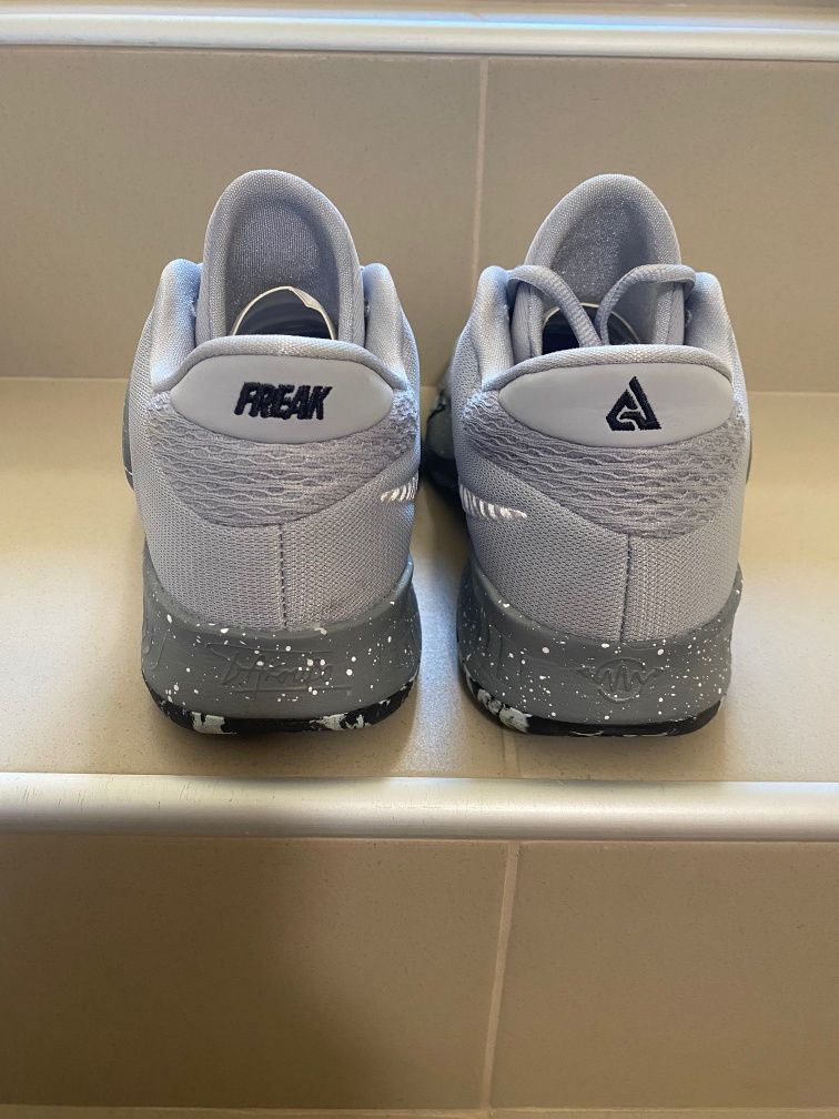 Nike Freak 4 GS 38 номер