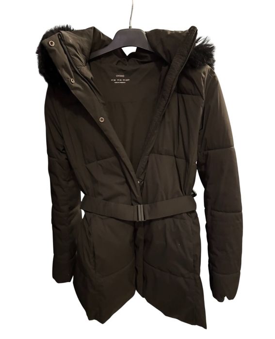 Зимно яке Oysho