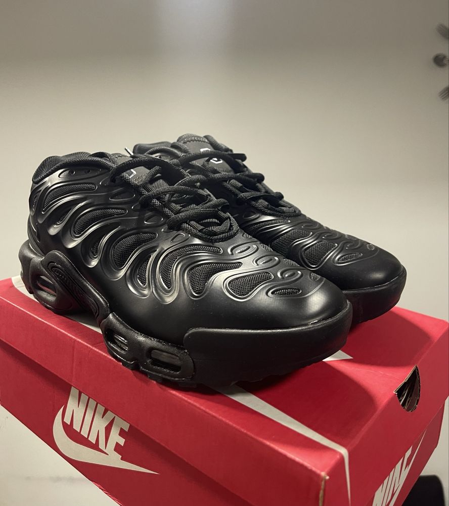 Nike Air Max Plus TN Triple Black