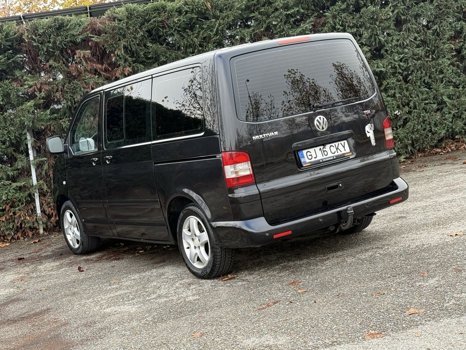 WW Multivan Highline 2.5 E4 174CP 2005 Propietar Impecabil