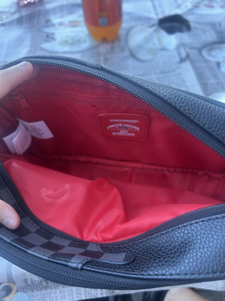 Несесер на sprayground