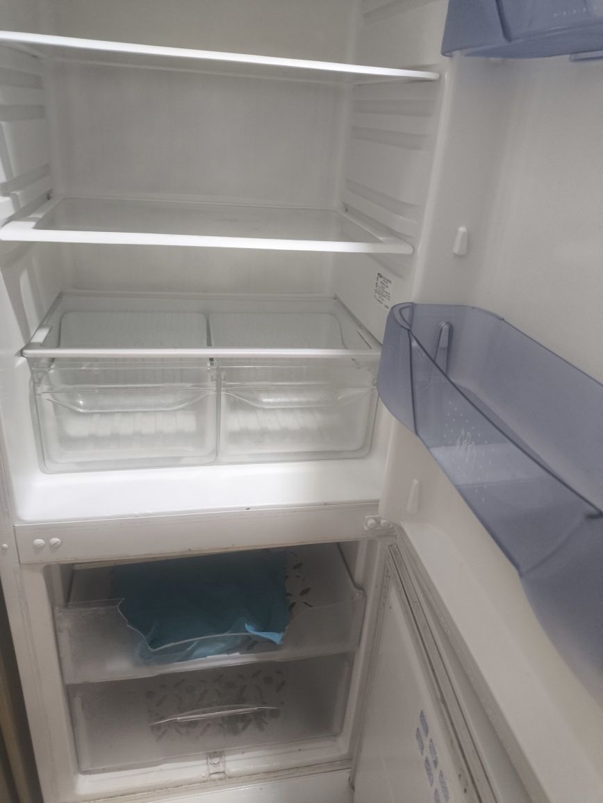 Холодильник бирюса не работает