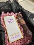 Set cadou Parfum Alien + Victoria Secret’ s Love Spell Heat