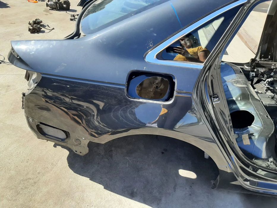 aripa dreapta  spate audi a4 b9 8w berlina facelift 2018