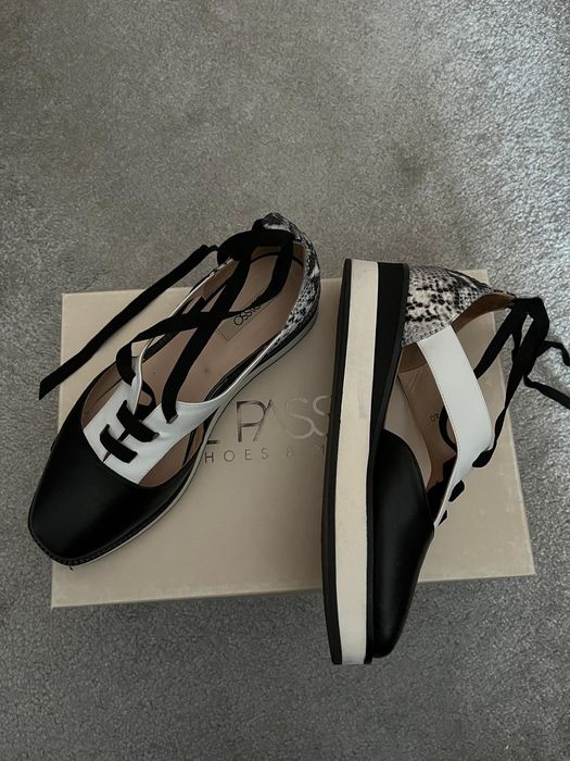 Pantofi cu siret IL PASSO(firmă)