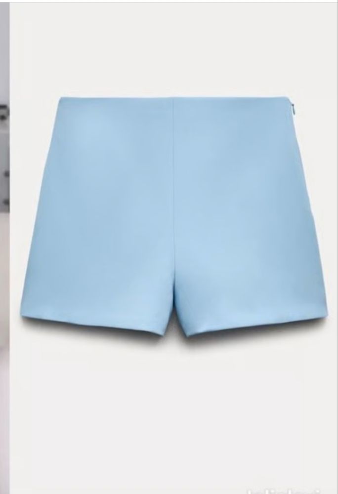 Pantaloni scurti bleu, noi, Zara, S