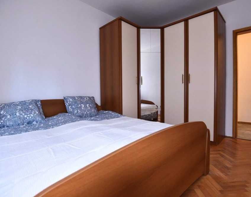 Дава се под наем Тристаен апартамент в Пловдив, Остромила - 90 кв.м за 408 € - Снимка #3