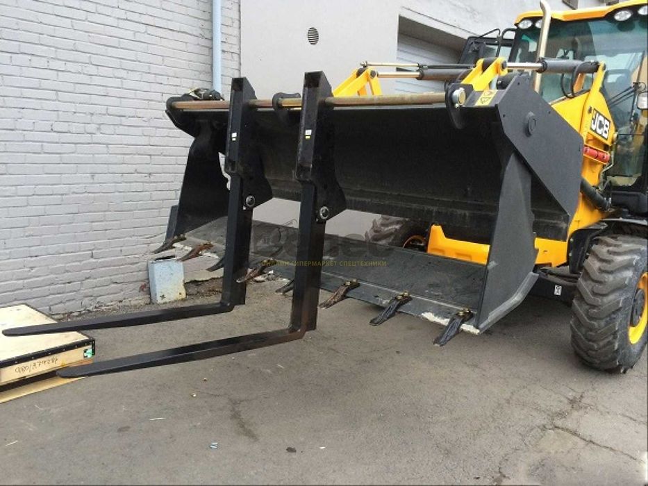 Вилы паллетные (откидные) для экскаватора-погрузчика HIDROMEK 102.