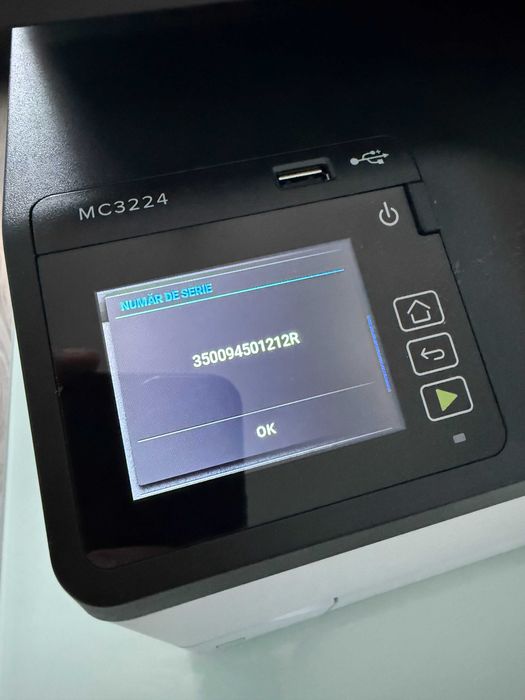 Imprimantă laser color Lexmark MC3224 perfectă pt. birouri și cabinete