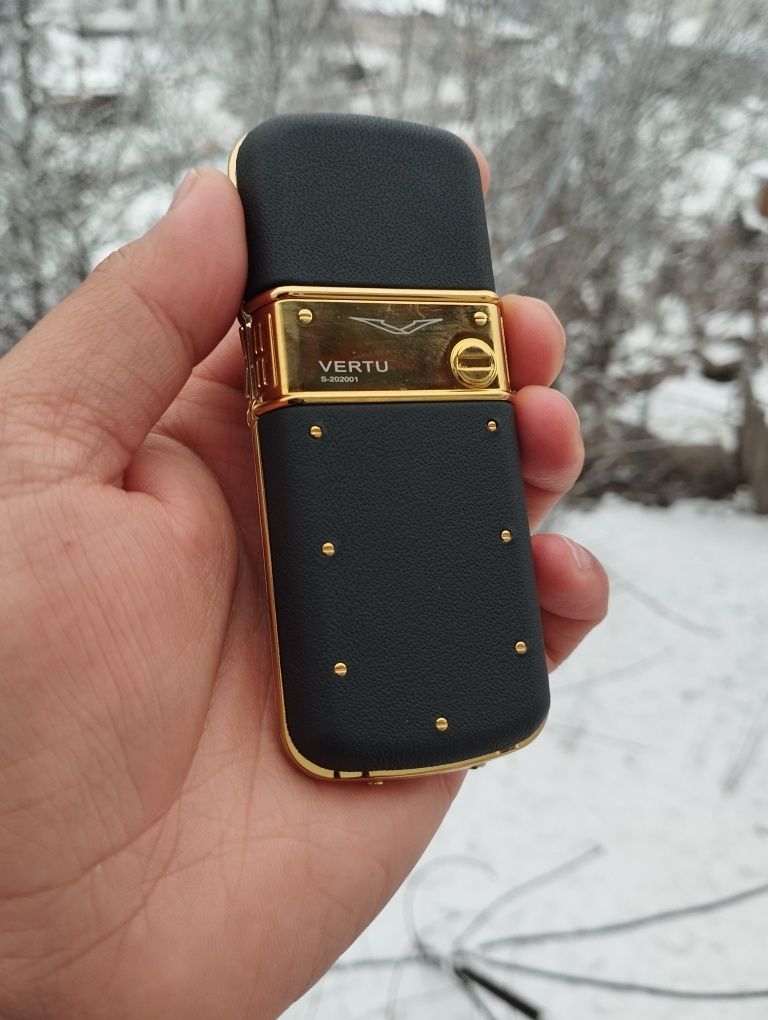 Vertu classic, S модель Верту