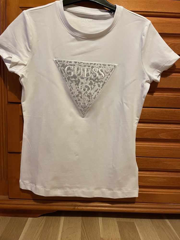 Guess woman T-shirt