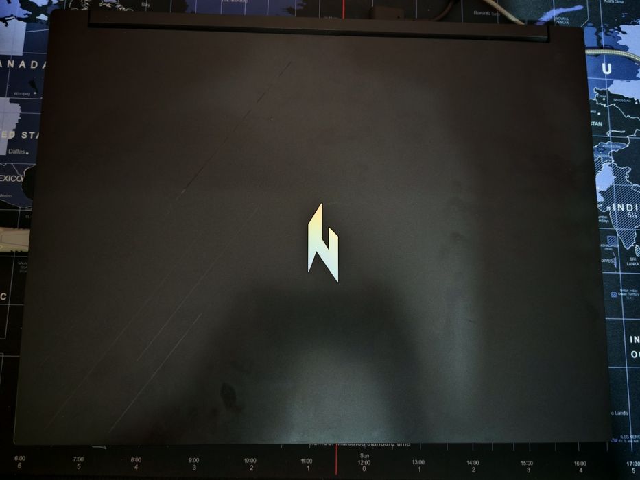 Acer Nitro V16 165hz 16/512 RTX4050 6G
