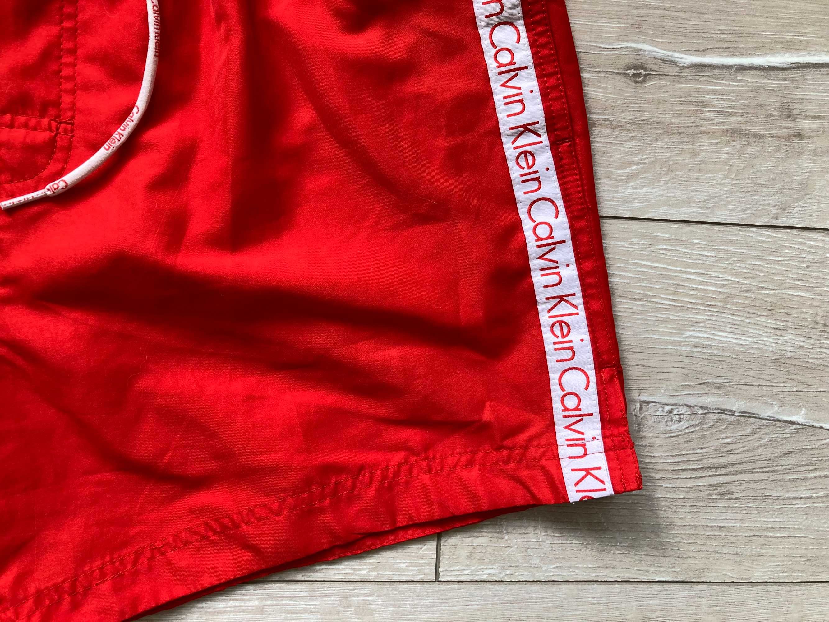 Calvin Klein Swimwear къси панталони къс панталон бански шорти L