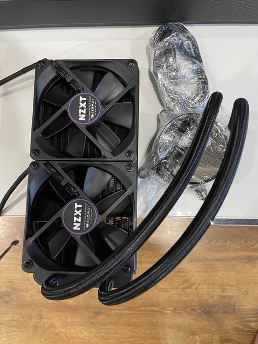 Vand KIT-Gaming i7-8700K + Racire pe apa.