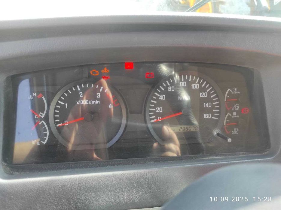 Автобус Isuzu HD50 сотилади