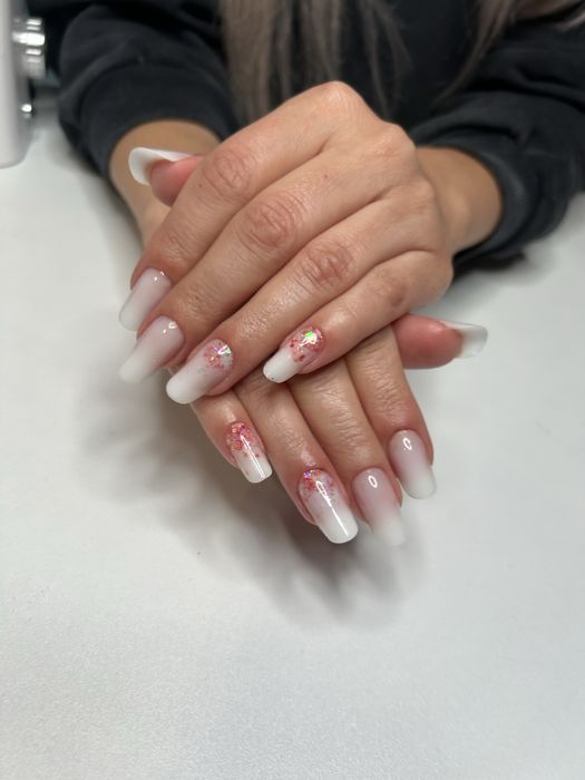 Unghii cu gel - constructie