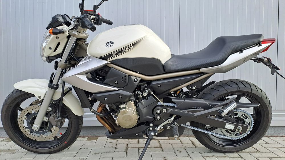 Yamaha Xj6 an 2009 leo vince