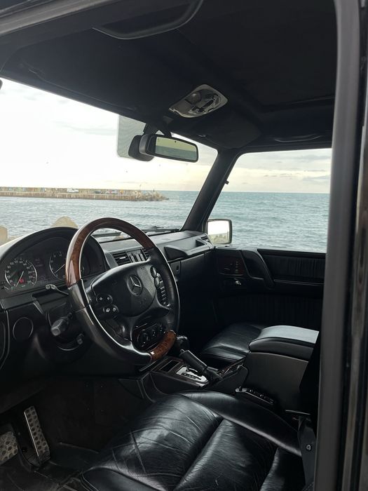 Mercedes Benz G500