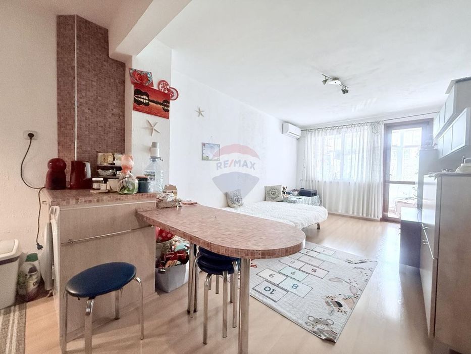 Продава се Тристаен апартамент в Варна, Окръжна болница - 72 кв.м за 2778 €/кв.м - Снимка #4
