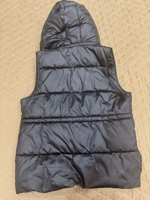 Безрукавка балоновая отличная теплая