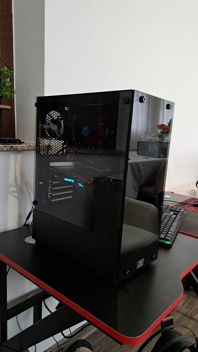 Unitate pc- light gaming