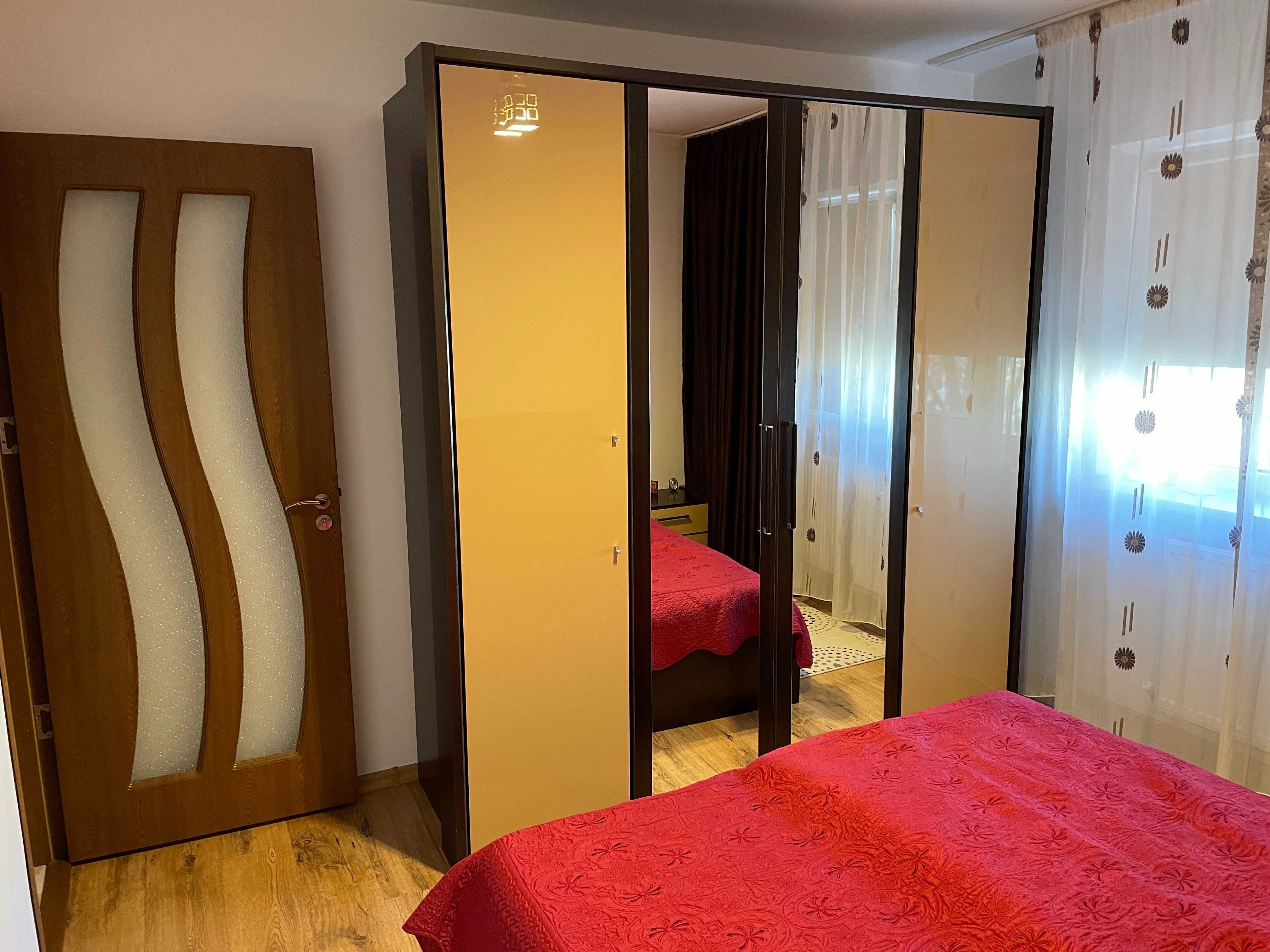 Apartament de inchiriat 2 camere Rovine