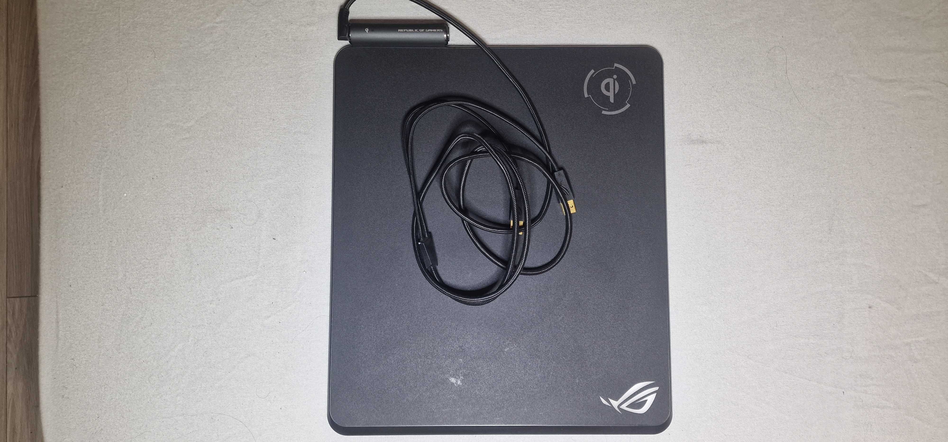 ASUS ROG Balteus Qi wireless-charging RGB AURA Sync