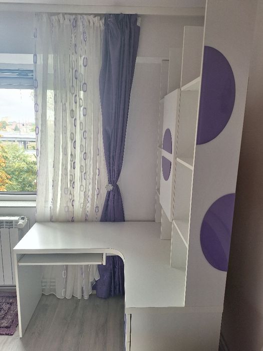 De vanzare birou si noptiera