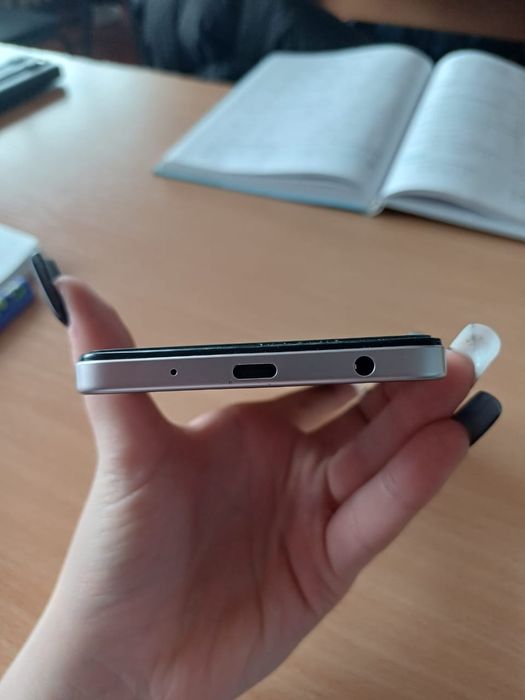 Vivo Y04 обмен,новый