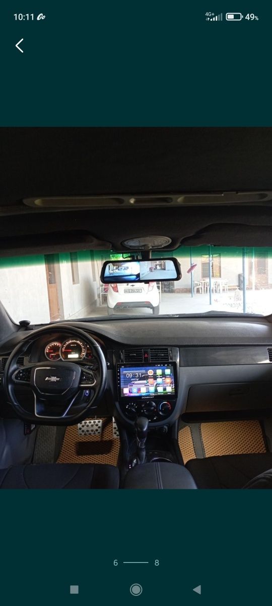 Lacetti 1.8 sotiladi