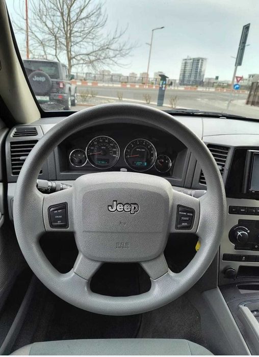 Vand Grand Cherokee Laredo 3.7 L