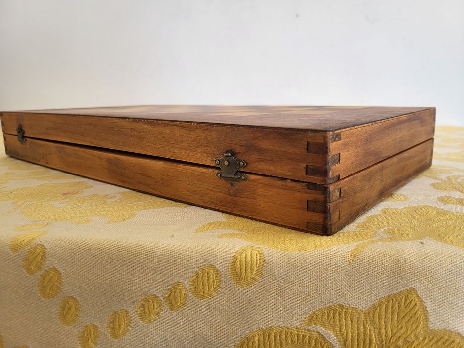 #1 Стар масивен дървен шах от най-големите