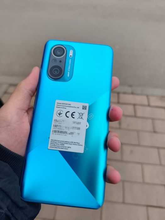 Продам POCO F3 128gb