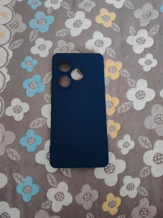 Huse telefoane noi