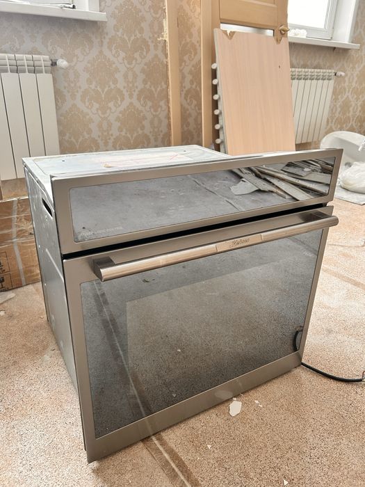 Продам рабочая духовка kaiser f14