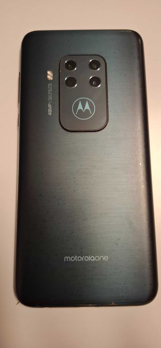 Motorola Moto One Zoom