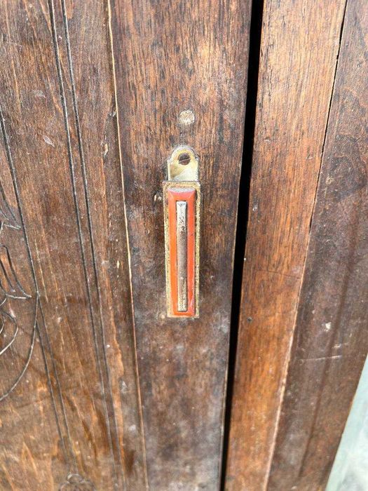 продам шкаф советский