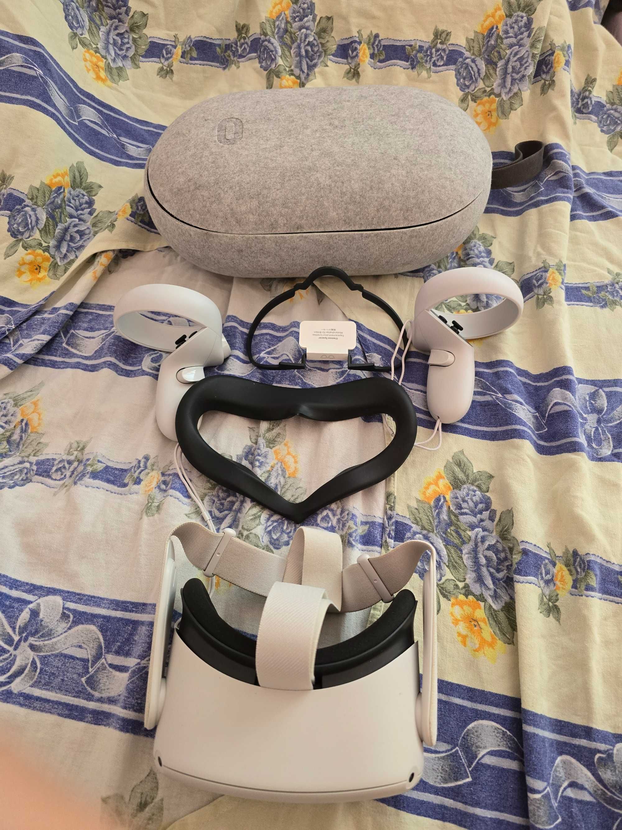 VR очила 250GB Meta Quest 2 Oculus