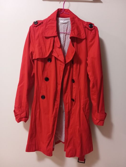 Дамски червен Тренчкот