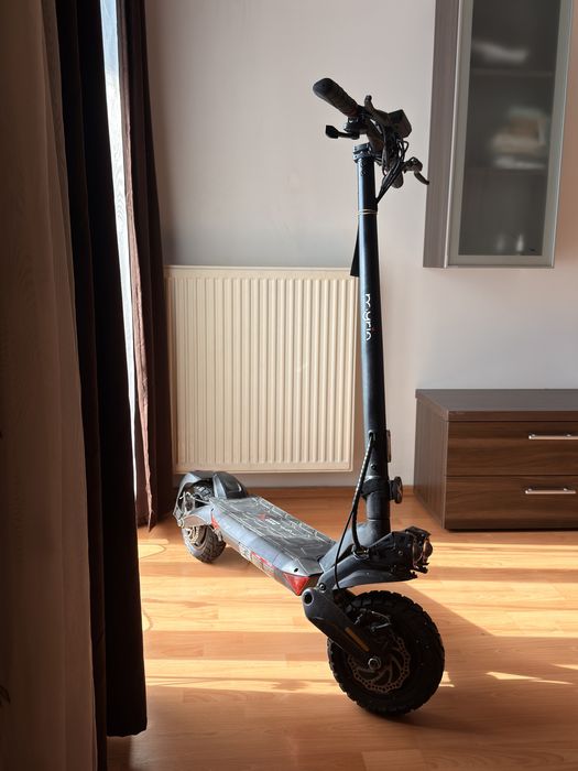 Trotineta Electrica cu 2 motoare