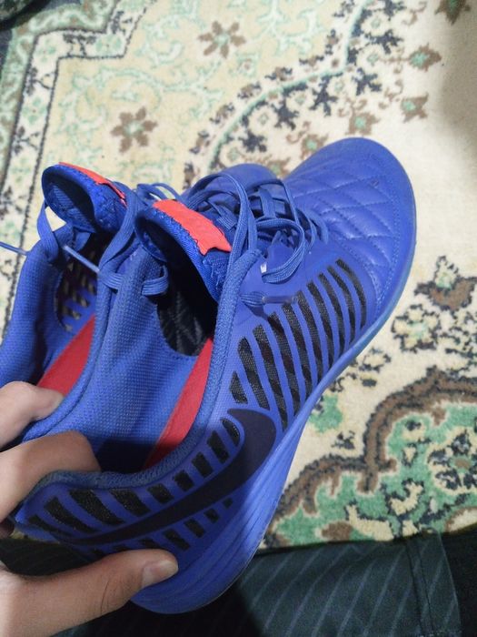 Футзалкий найк Лунара гато