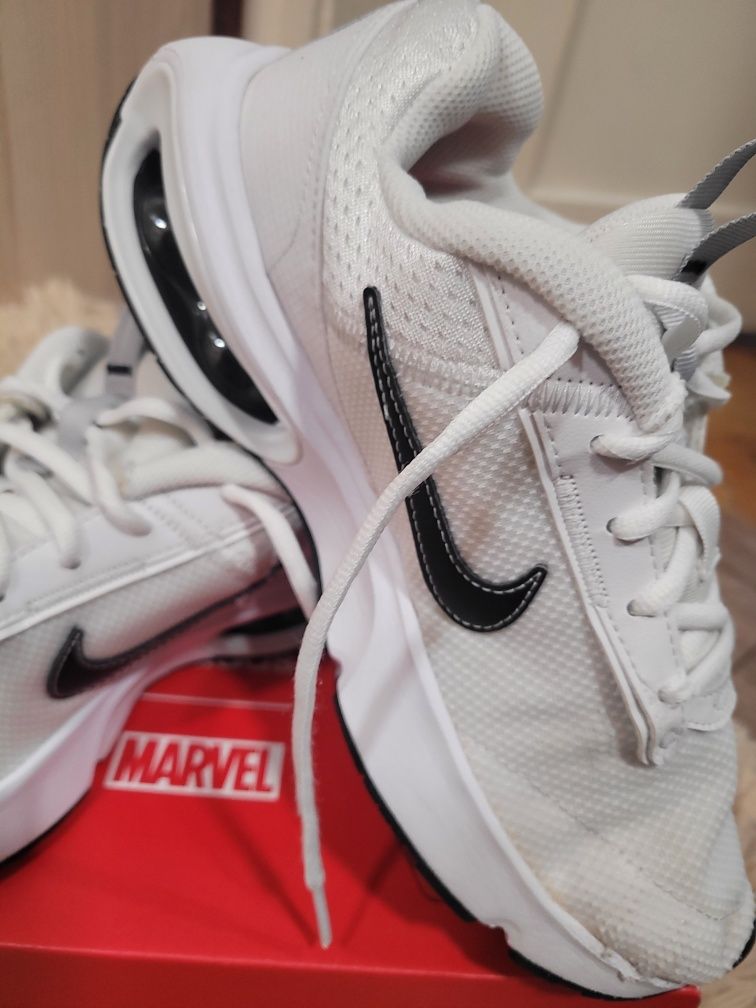 Маратонки NIKE Air max INTRLK Lite